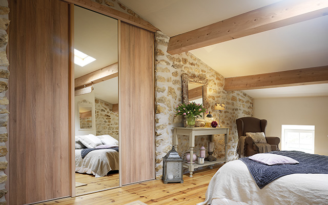 Portes de placards bois style classique